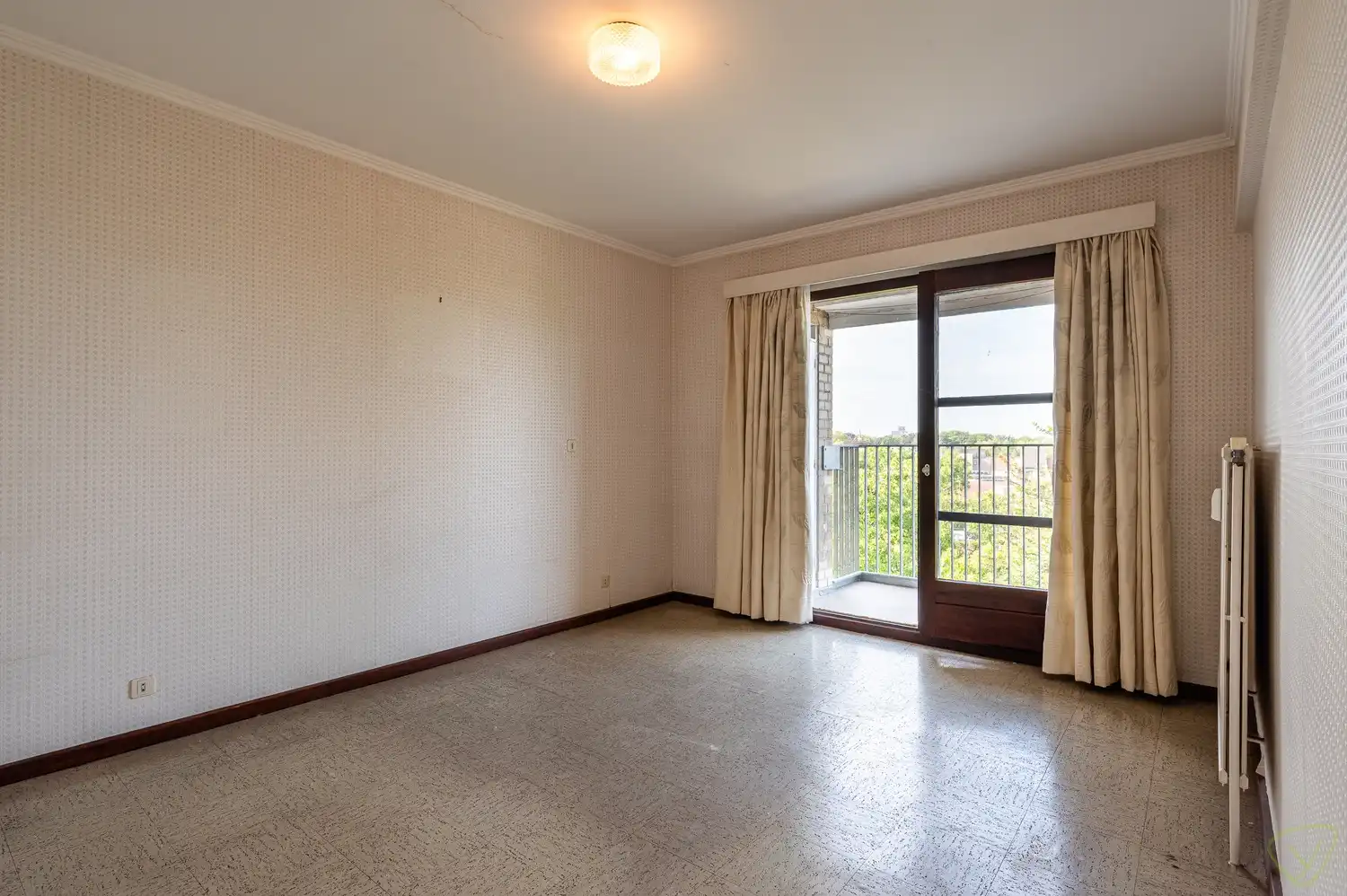 Lichtrijk appartement met twee terrassen en garage in centrum Eeklo foto 8