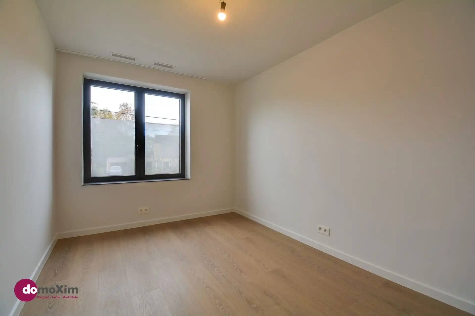 Ruime gerenoveerde woning met een prachtig uitzicht in Hombeek foto 16