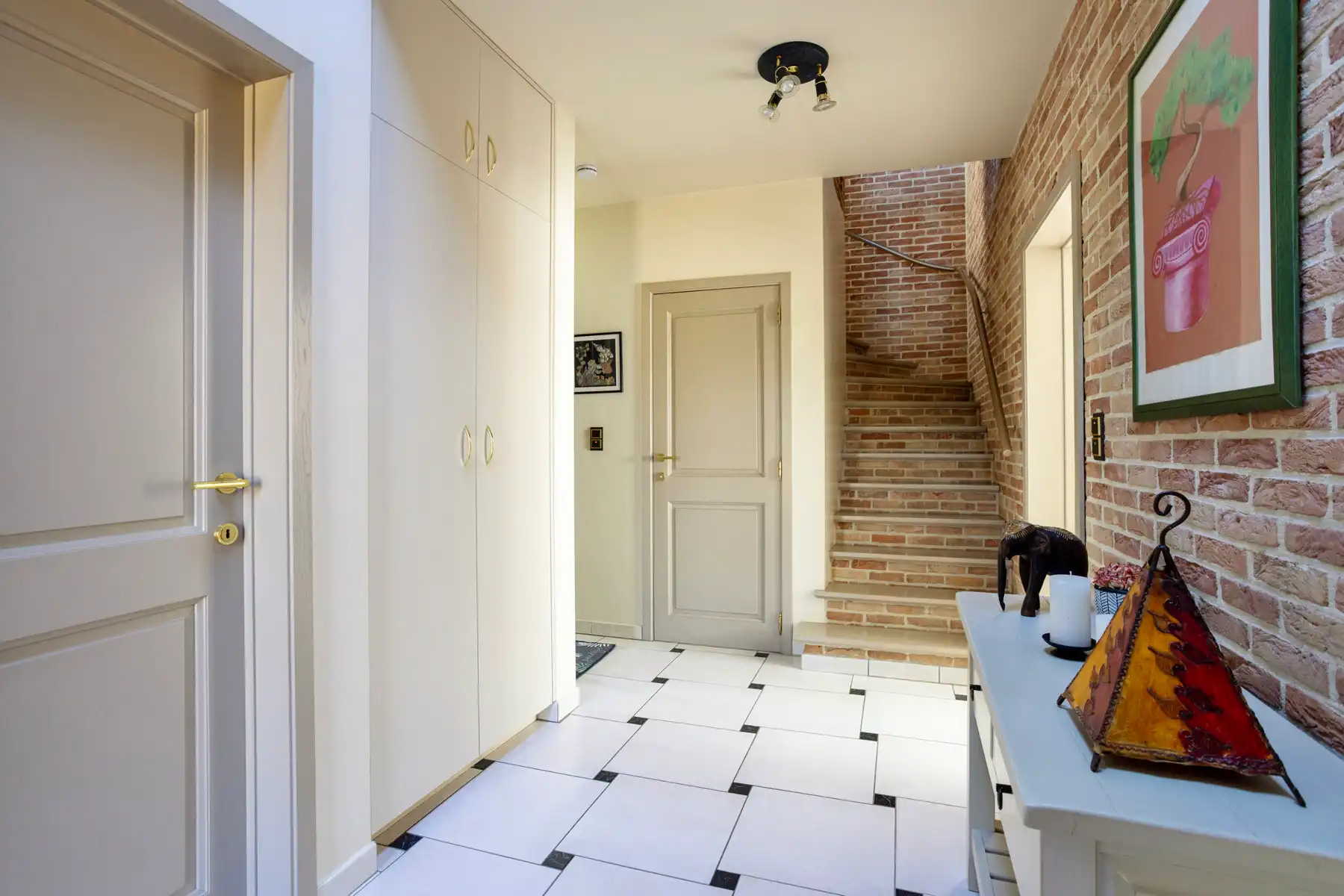 Prachtige villa met 4 slaapkamers en 2 badkamers foto 6