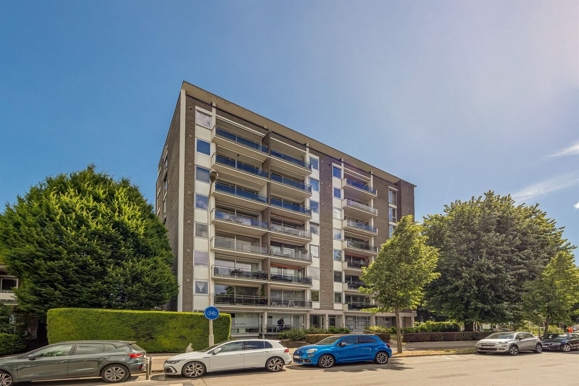 Instapklaar en lichtrijk hoekappartement nabij het Rooi foto 24