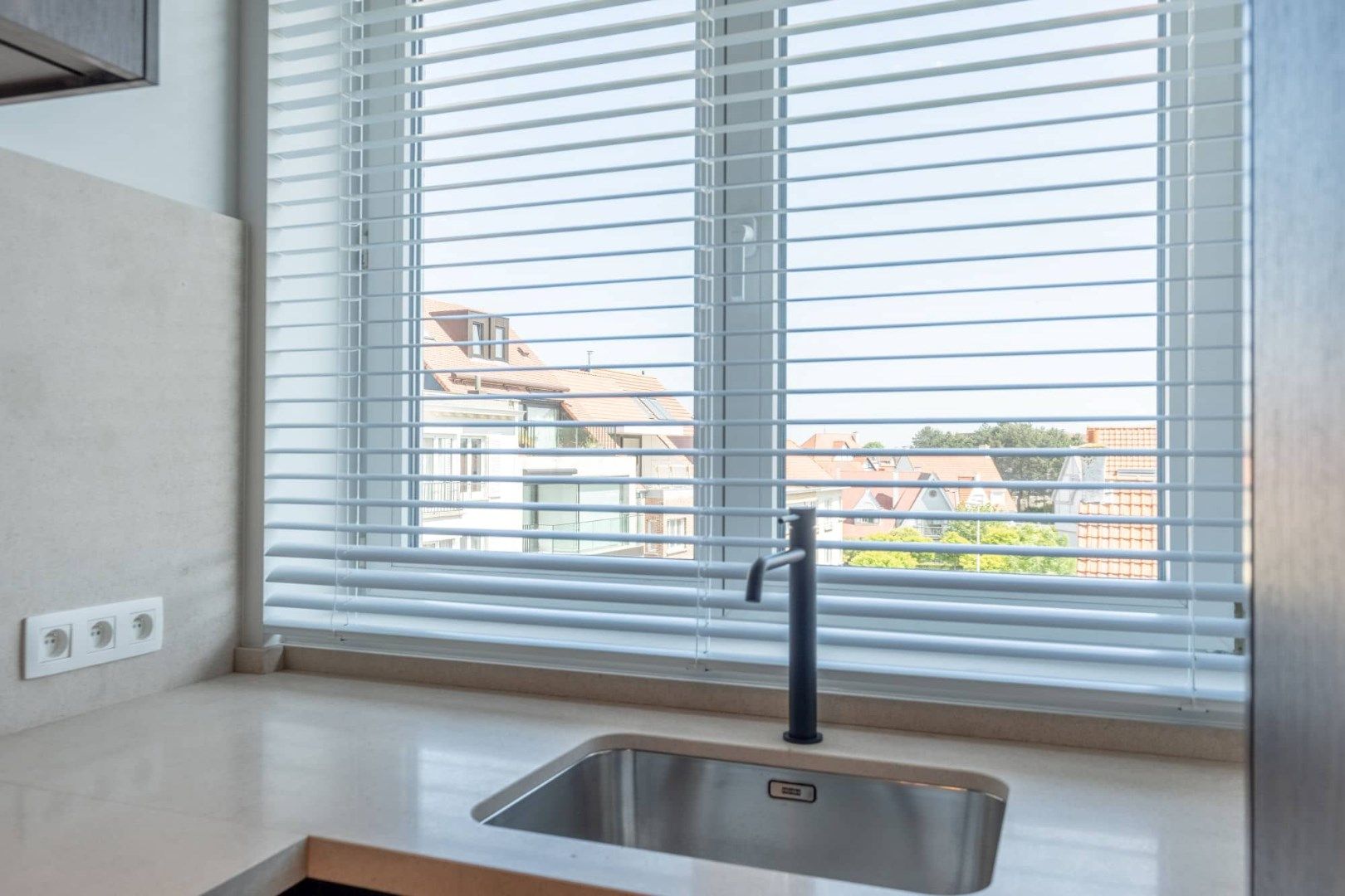 Smaakvol gerenoveerd appartement met vrij zicht foto 10