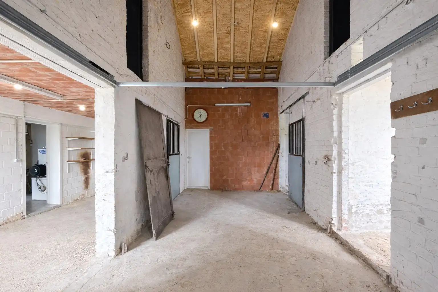 Fermette met atelierruimte/opslagruimte op prachtige locatie foto 21