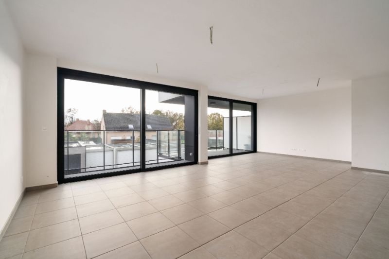 RUIM NIEUWBOUWAPPARTEMENT MET TERRAS EN GARAGE foto 4
