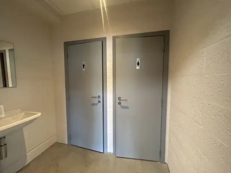 Kantoor van 213 m² op toplocatie Mariakerke (Gent) foto 10