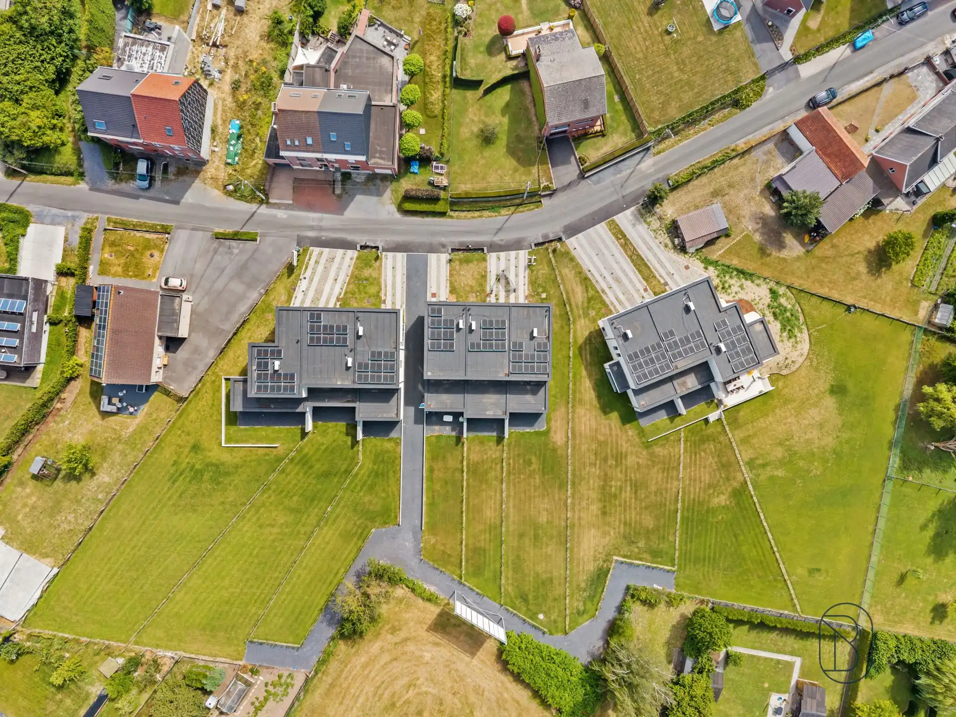 Kwalitatieve moderne energiezuinige luxe-woning met tuin. foto 13