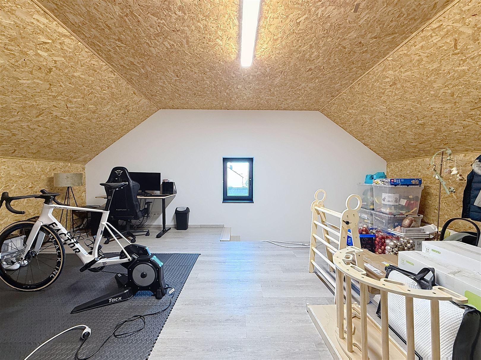 Moderne woning, 3/4 slpks, tuin, carport, 5a 83ca foto 30