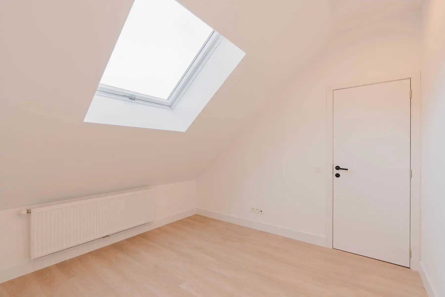 Vernieuwde energiezuinige woning in centrum Tremelo foto 25