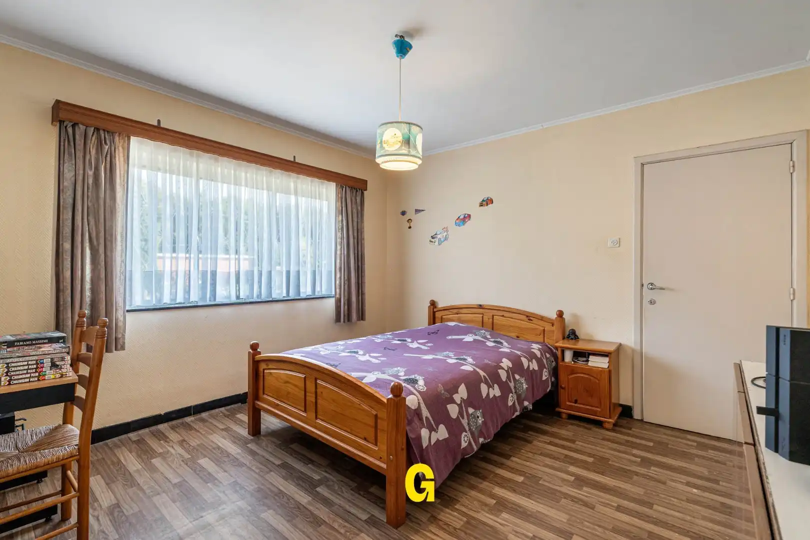 Grondig te renoveren woning met degelijke structuur en ruime tuin op 10a 67ca, met weids zicht op de achtergelegen glooiende groene omgeving foto 16