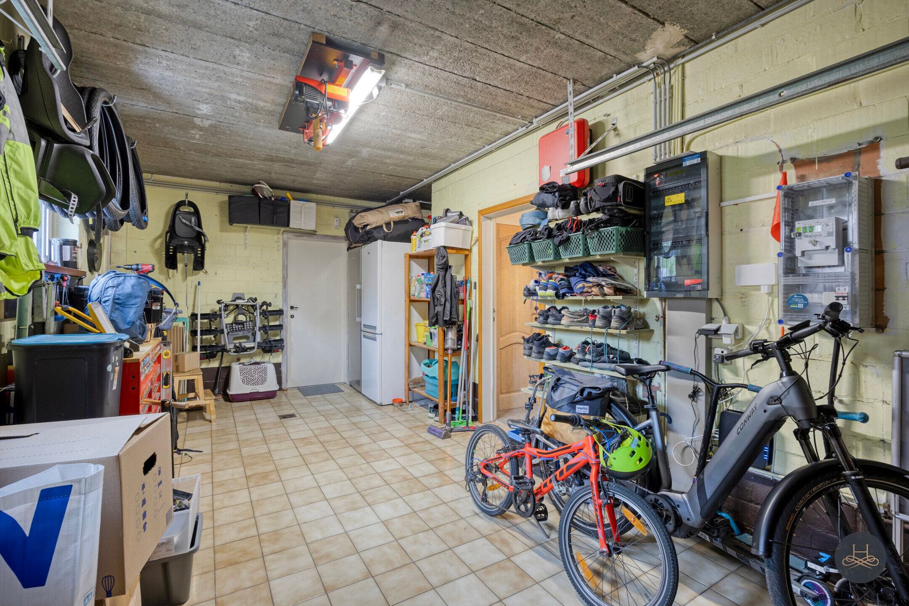 Gerenoveerde en energiezuinige open bebouwing in groene wijk foto 36