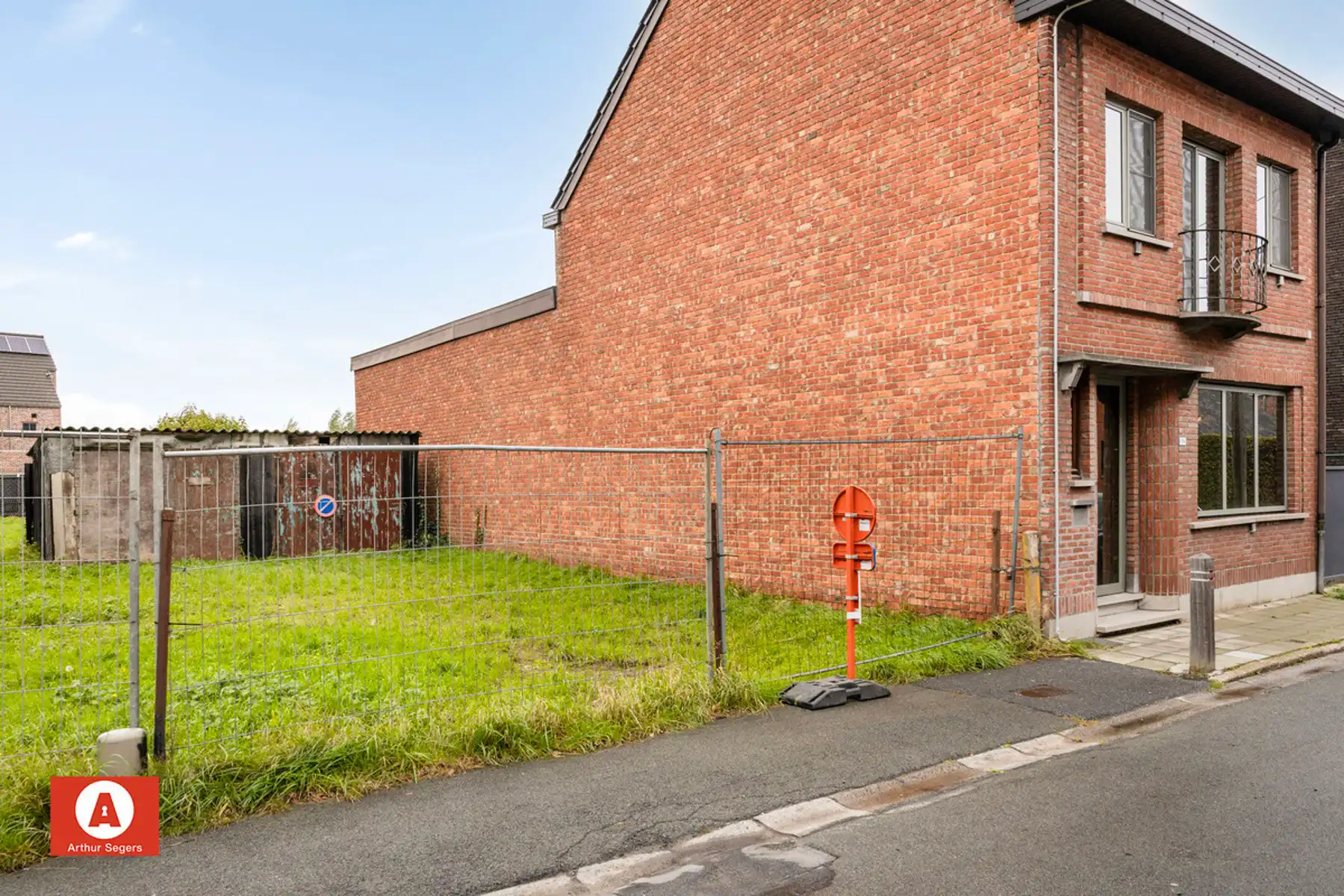 Bouwgrond voor gesloten bebouwing nabij centrum Buggenhout foto 4