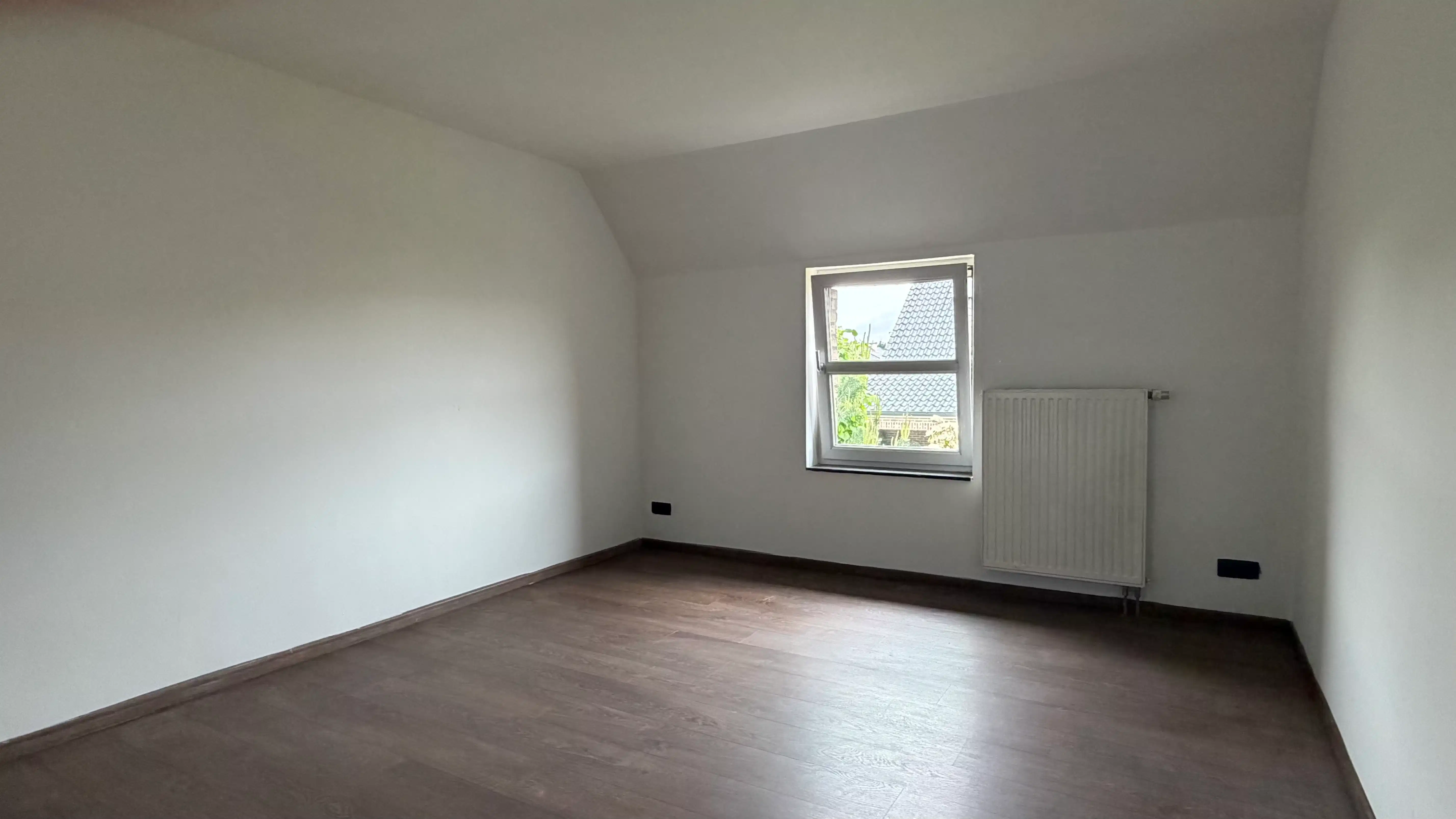 RUIME GEZINSWONING MET 5+ SLPKS TE HUUR foto 16