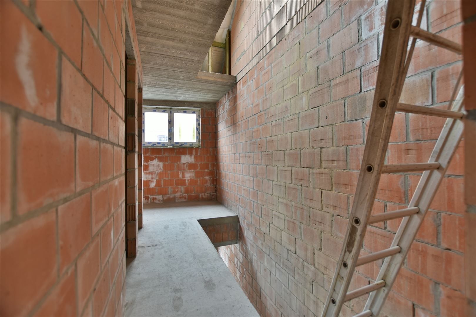 Mooie casco-nieuwbouwwoning te Beveren foto 9