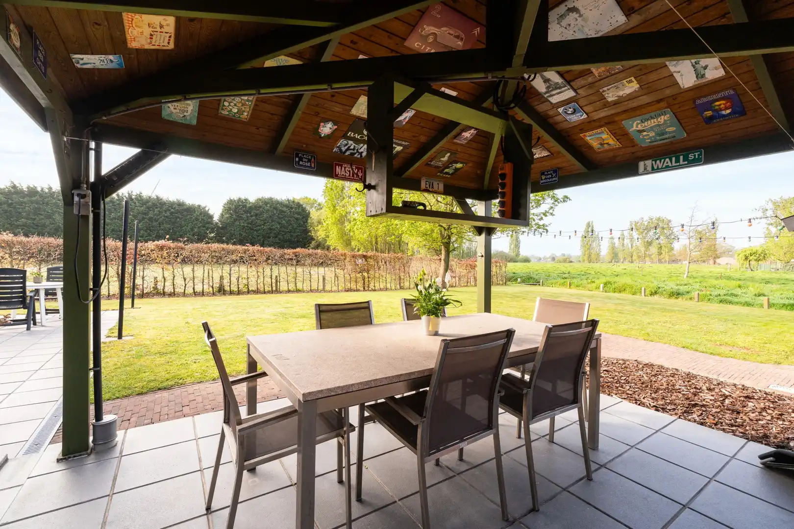 Instapklare vrijstaande villa op een mooi perceel van 844 m² foto 6