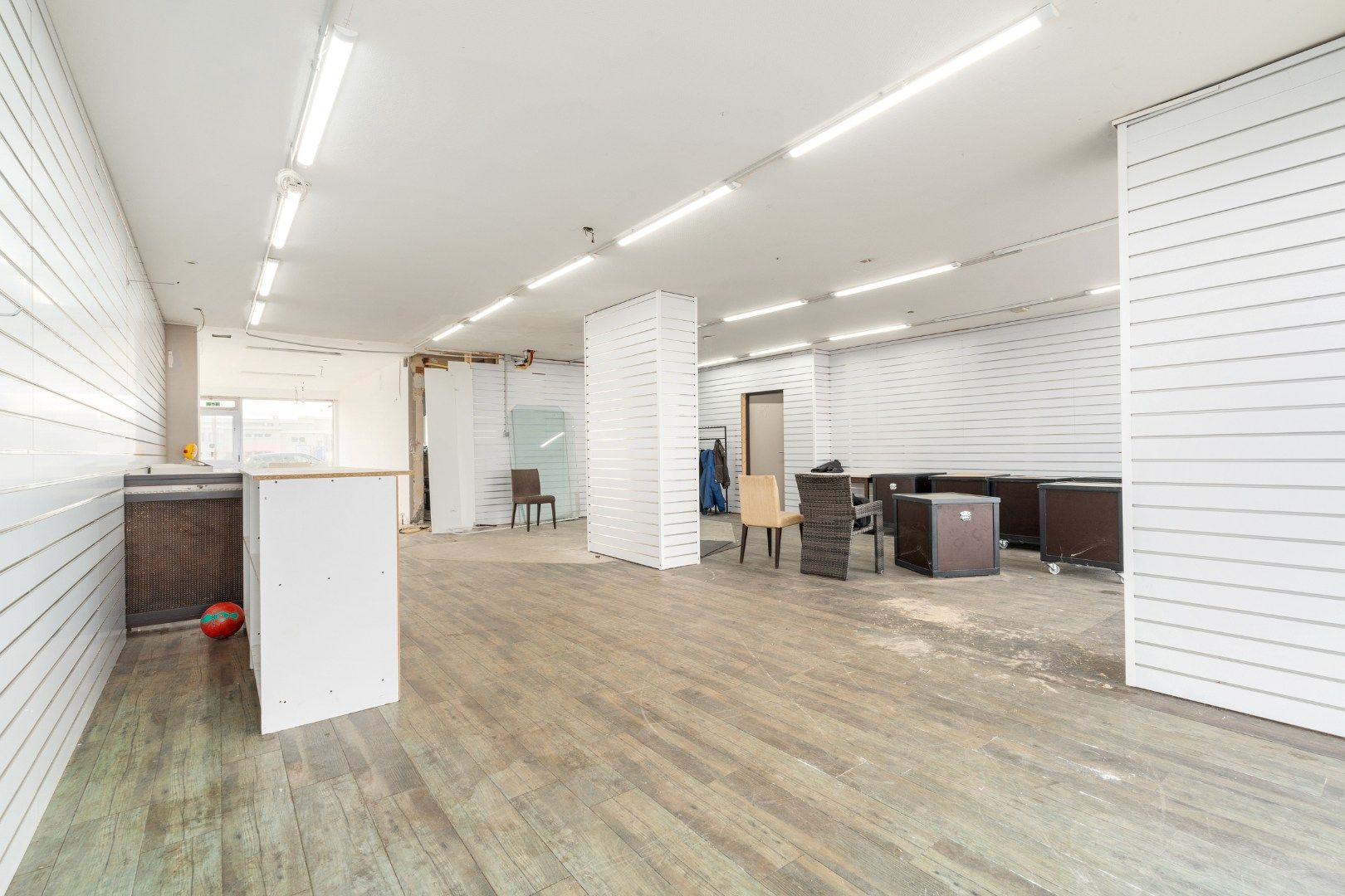 HANDELSPAND OP TOPLOCATIE foto 2