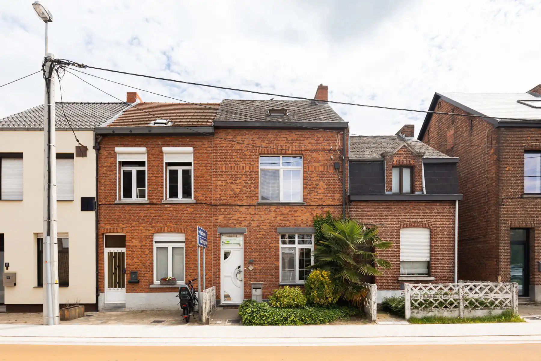 Ruime, energiezuinige woning met diepe tuin in Bonheiden foto {{pictureIndex}}