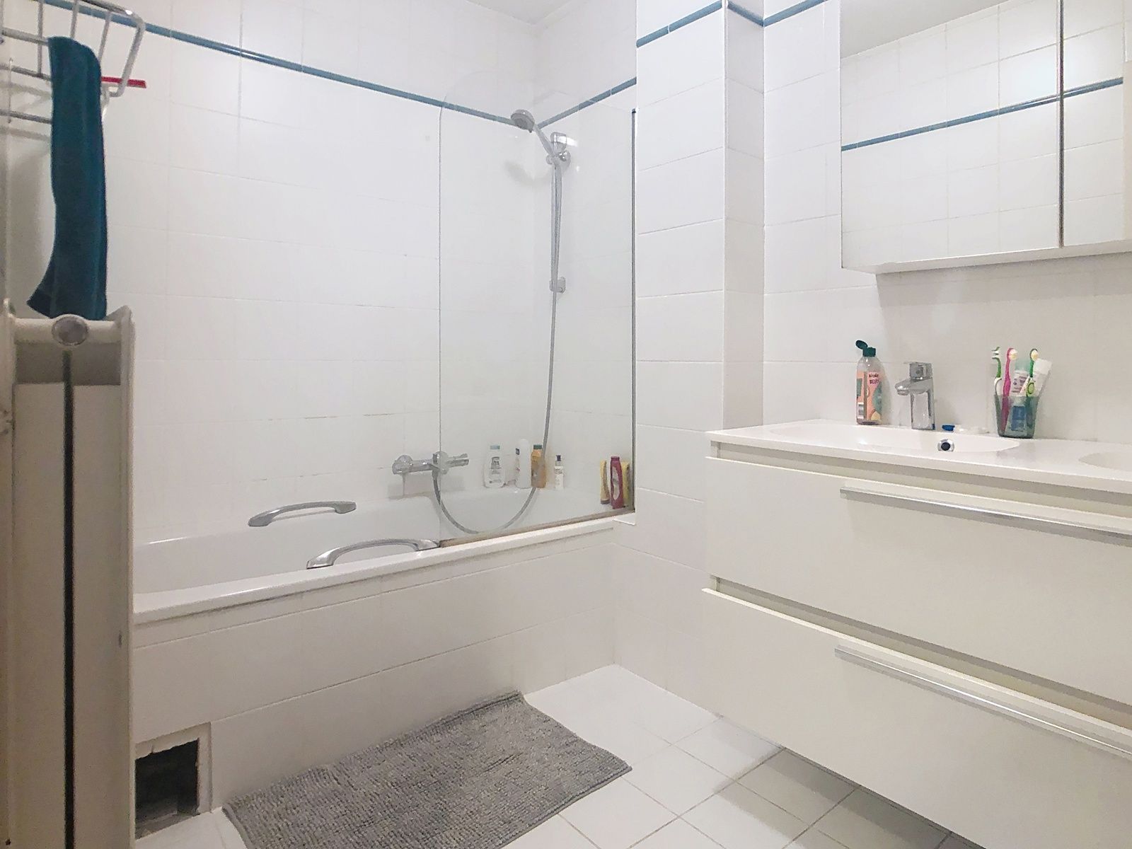 Centrum Ternat: bel etage met 2 ruimte slaapkamers foto 17