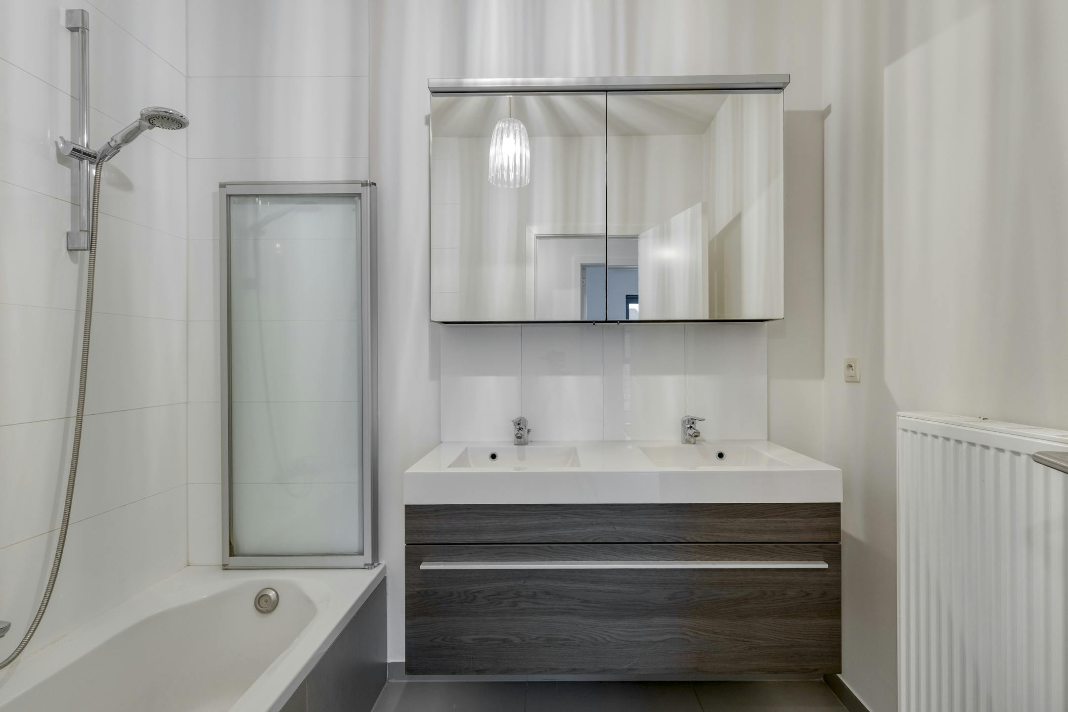 Ruim 3 slaapkamer appartement met terras te koop in Gent  foto 13