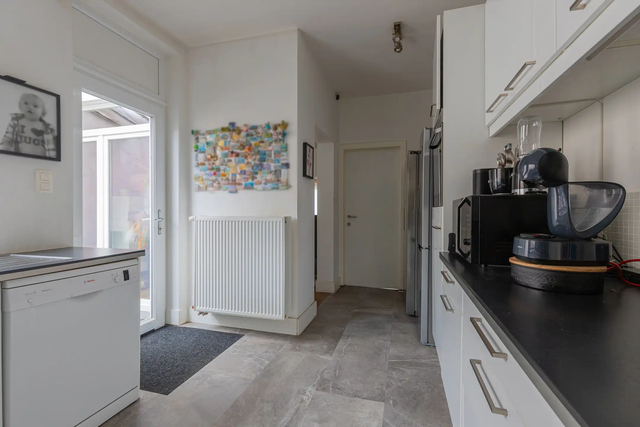 RONSE - Charmante gezinswoning met 4 slaapkamers en tuin foto 9