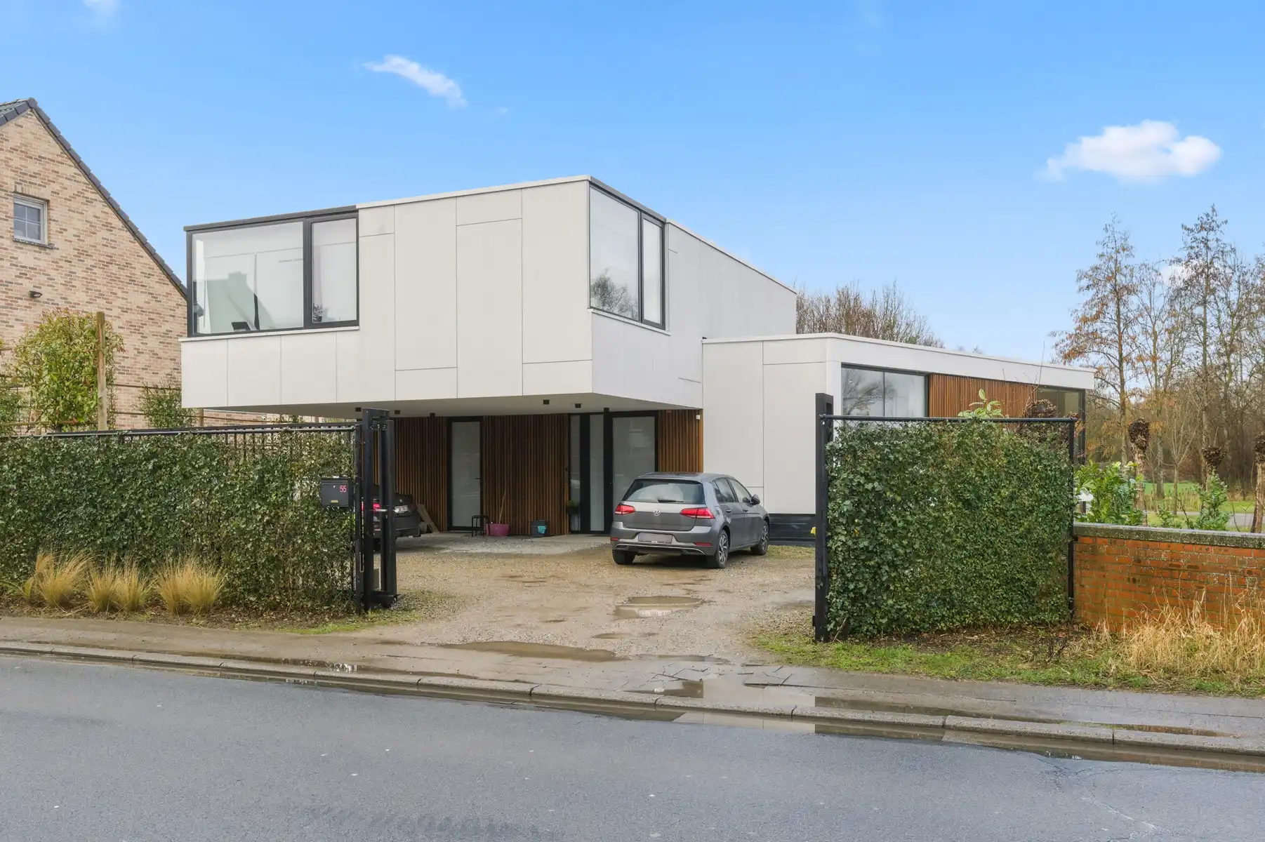 Ruime moderne woning te BOORTMEERBEEK foto {{pictureIndex}}