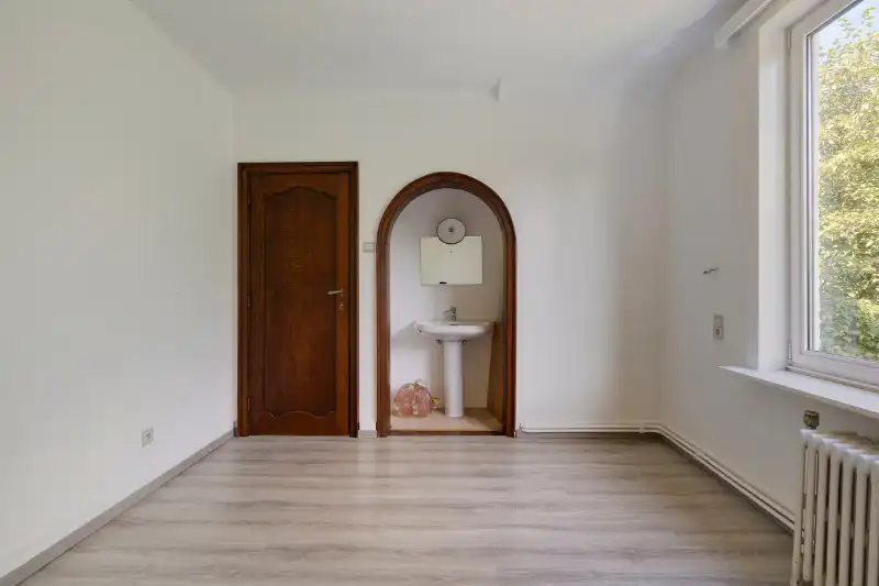 Villa met bewoonbare oppervlakte van 350m2 prachtig en rustig gelegen op perceel van 18a14 nabij het centrum van Bonheiden. foto 35