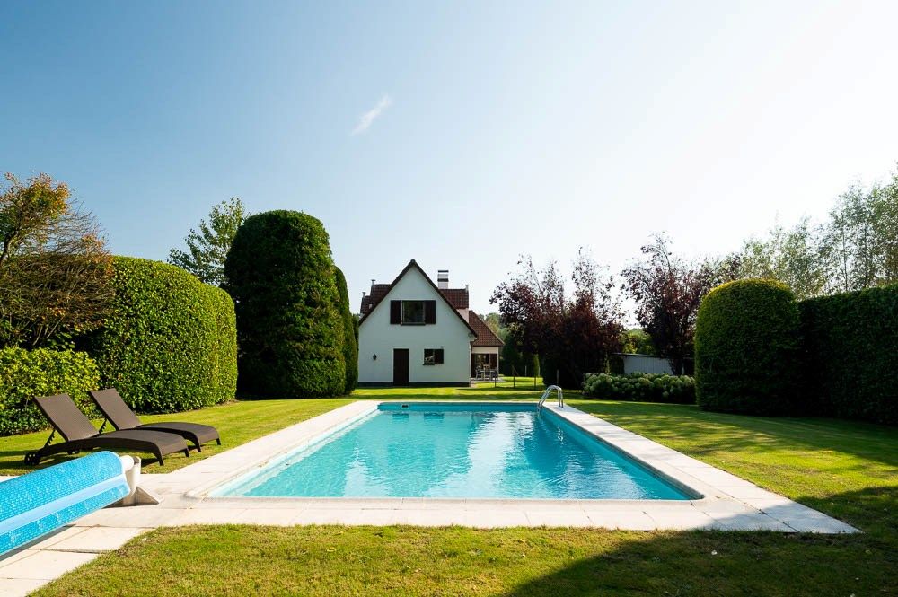 Prachtig landhuis met grote tuin en garage in Sint-Martens-Latem foto 23