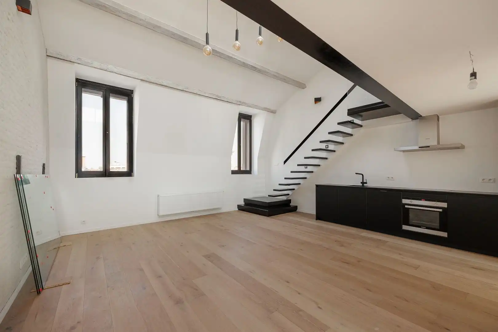 Lofty appartement met terras foto 8