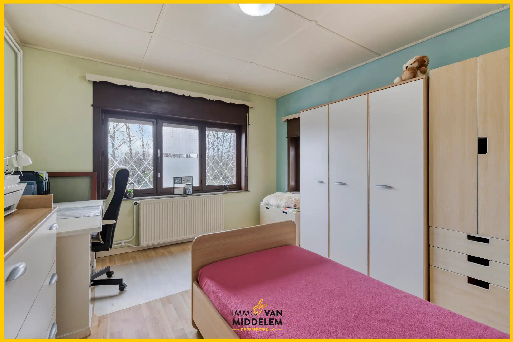 GOED ONDERHOUDEN 3-GEVELWONING MET 3 KAMERS, GARAGE EN TUIN foto 11