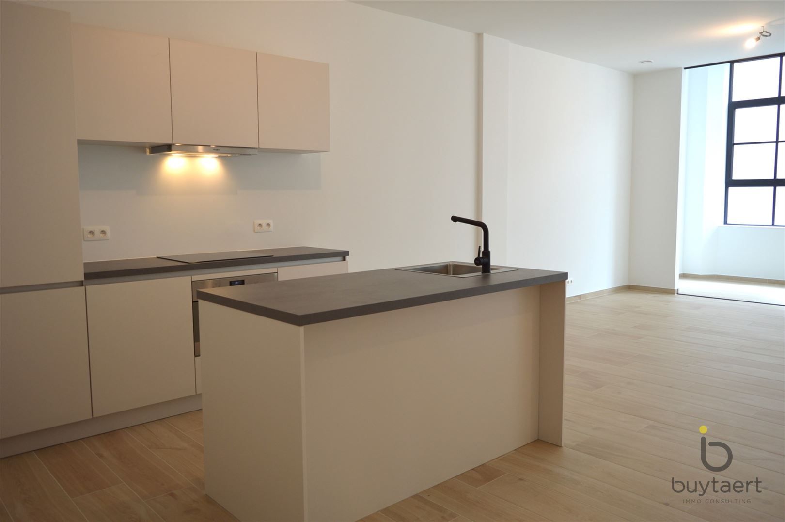 Nieuwbouw appartement met twee slpks op toplocatie. foto 3