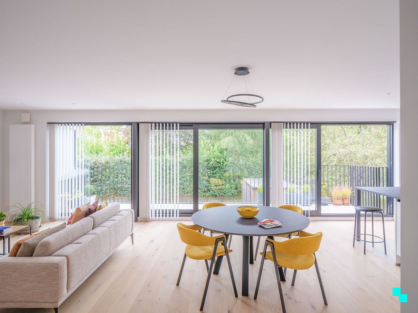 Zonnig appartement met twee slaapkamers te Balegem dorp foto 14