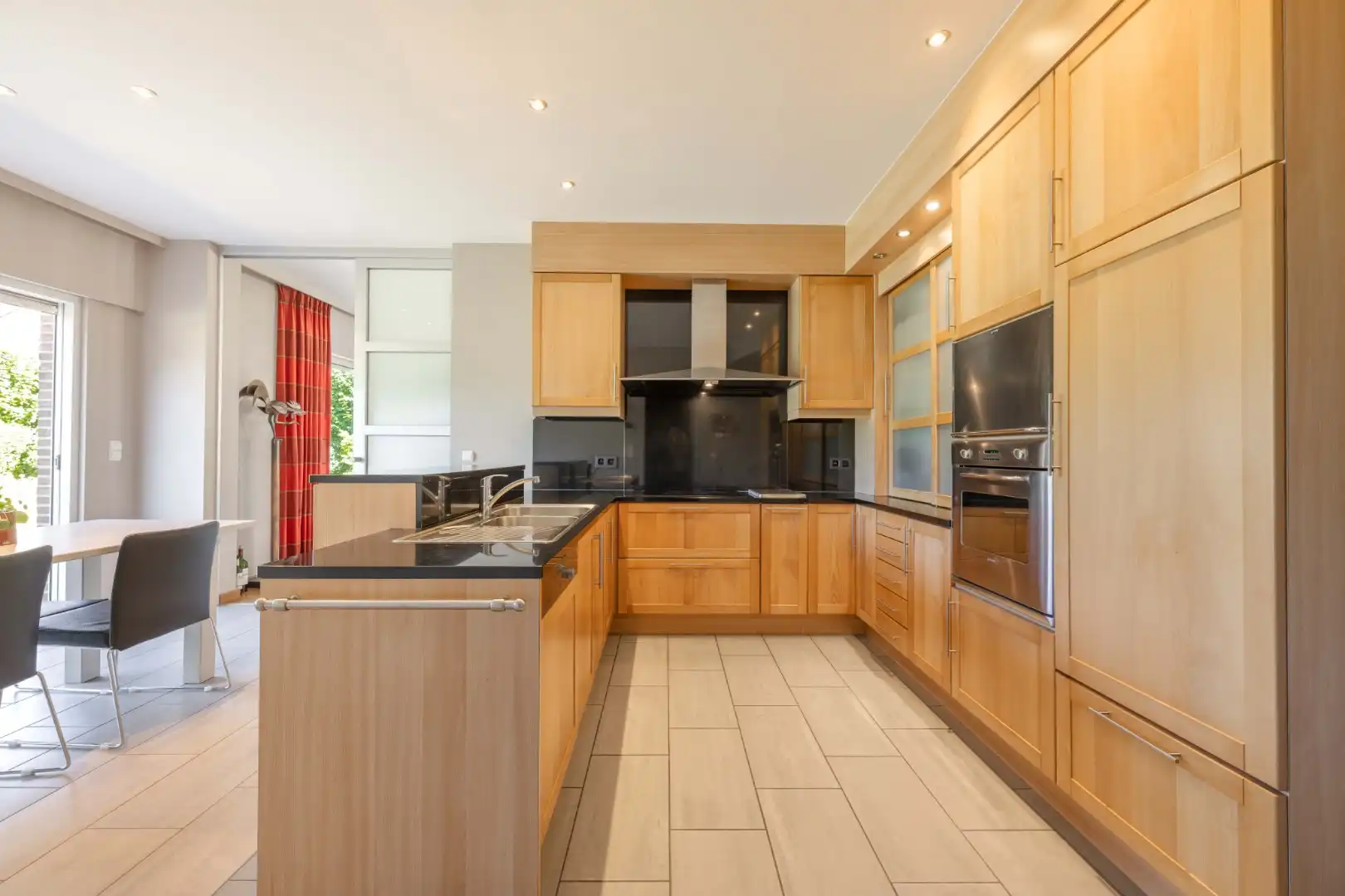 PERFECT ONDERHOUDEN STATIGE VILLA OP 1.121 m²  | ENERGIEVRIENDELIJK  foto 11
