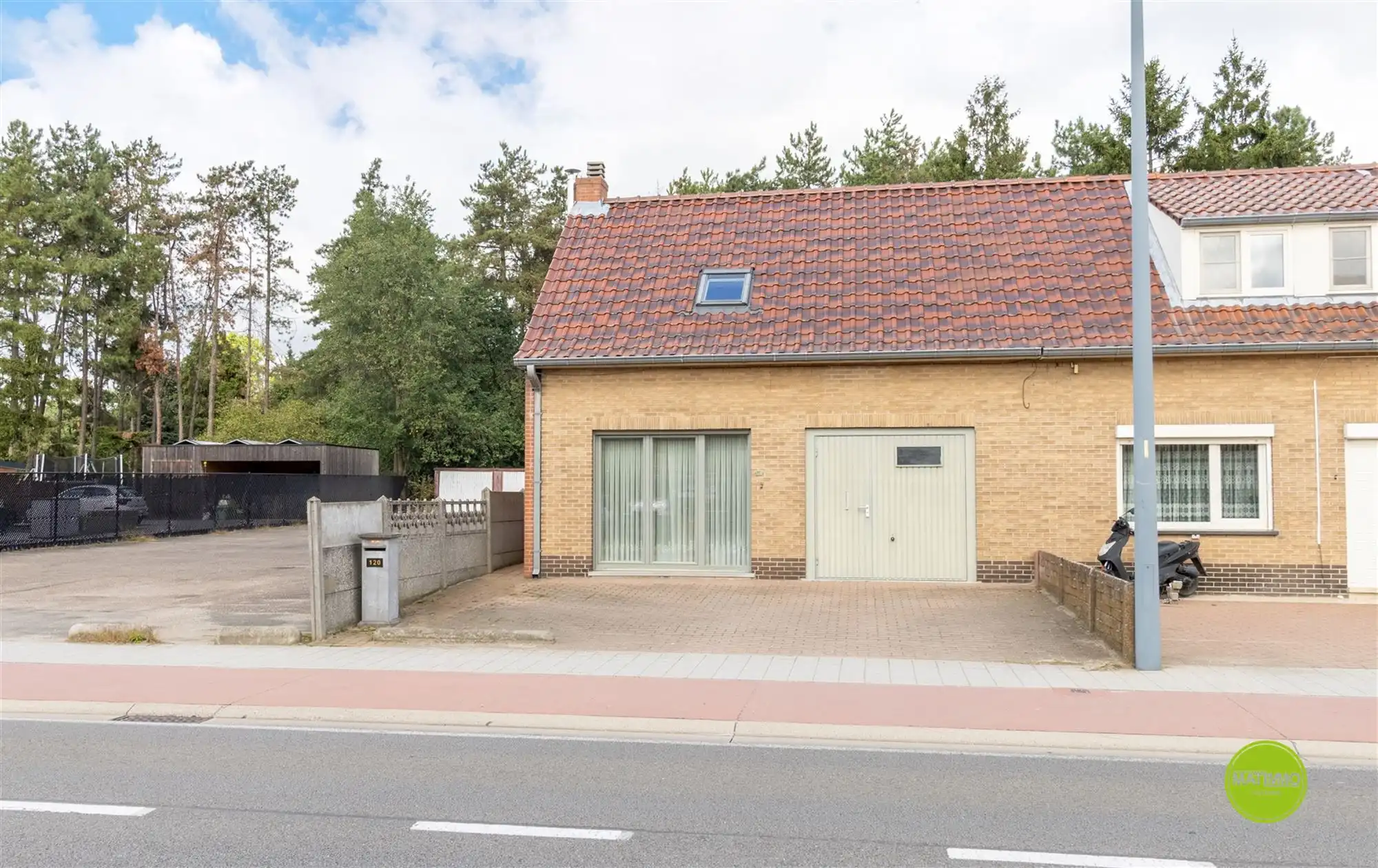 Gezinswoning met 4 slpk op centrale locatie in Kwaadmechelen foto 2