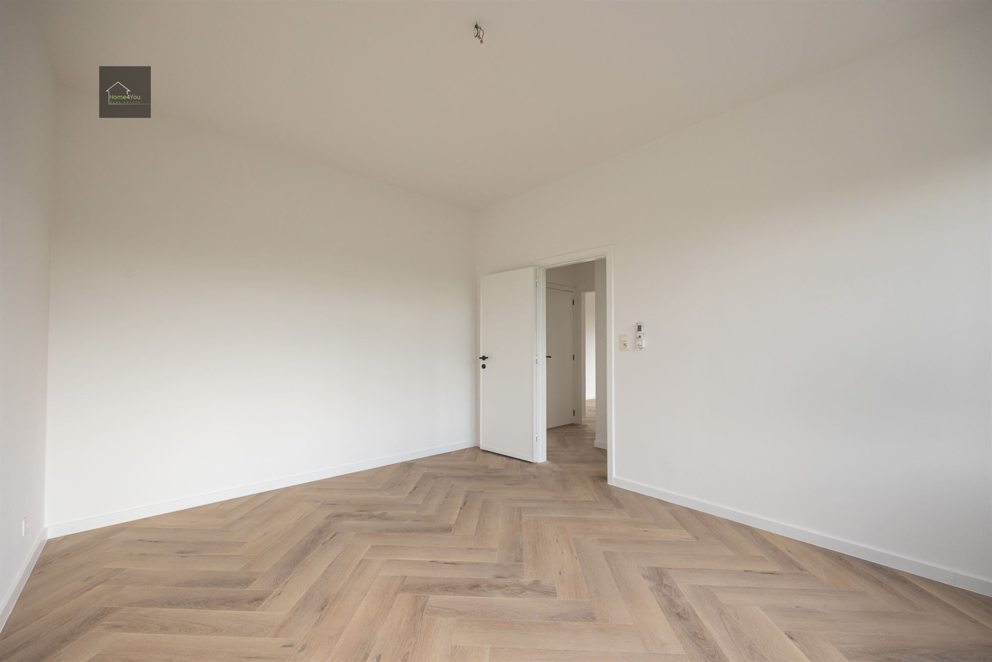 Gerenoveerd appartement te koop! foto 9