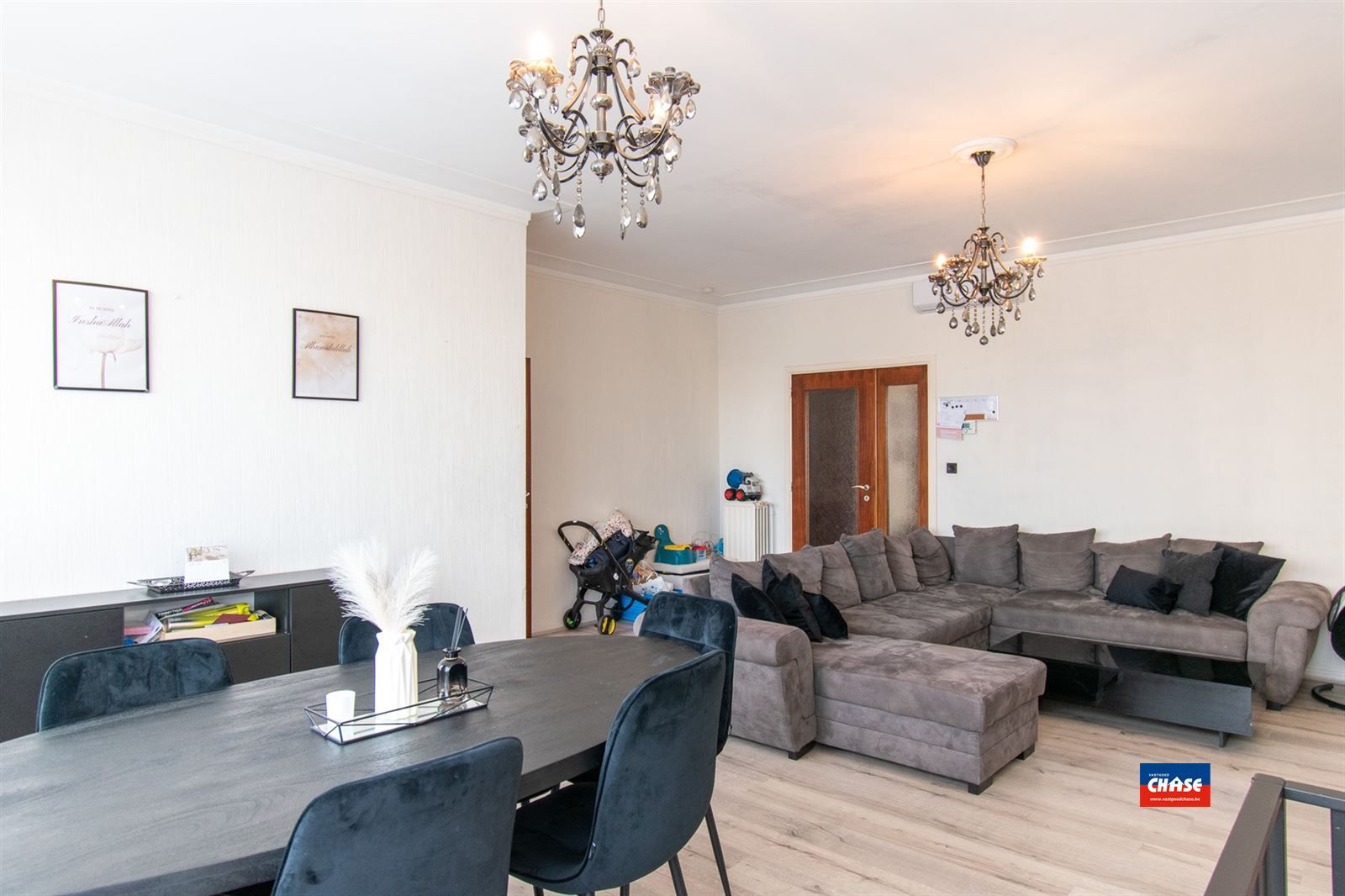 Appartement met 2 slpks, terras en kelder foto 5