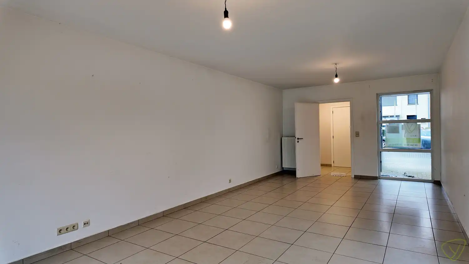 Moderne en gezellige gezinswoning gelegen te Adegem! foto 4