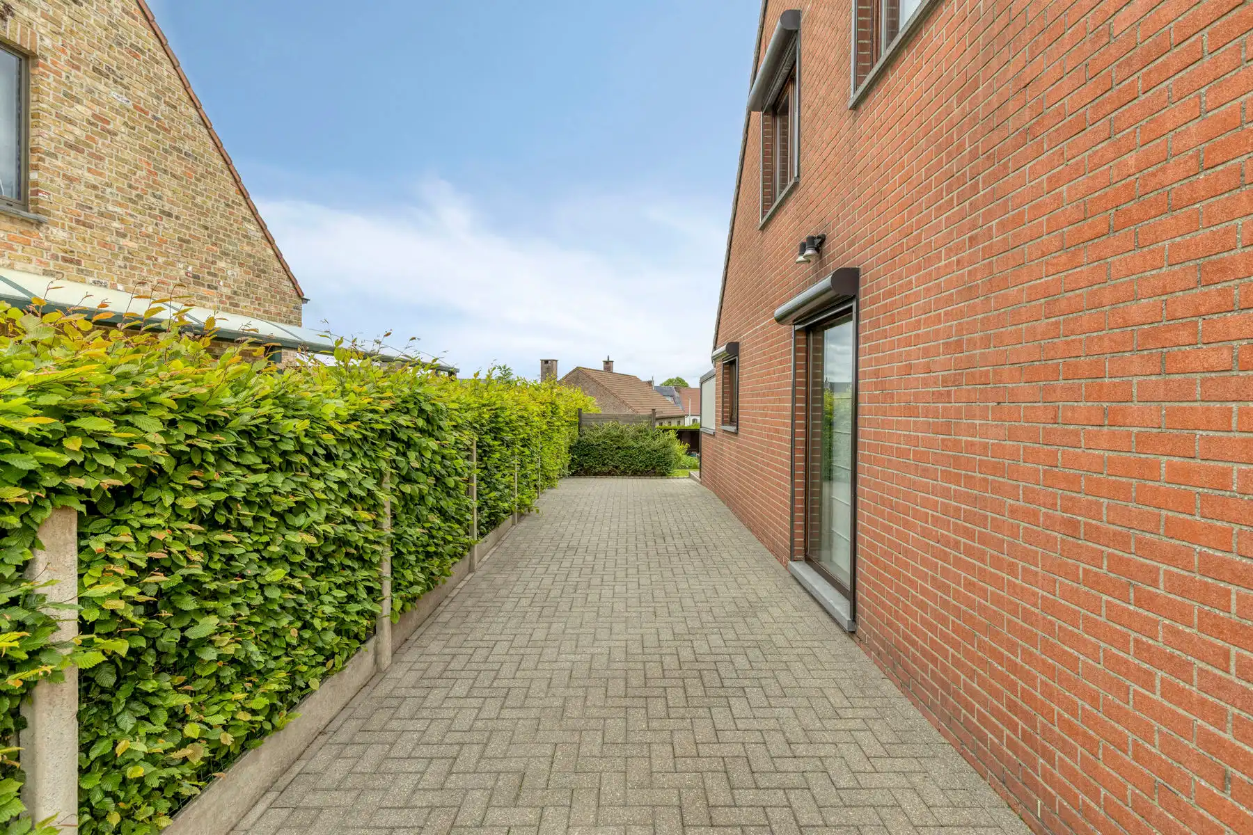 Rustig en goed gelegen driegevelwoning met 3 slaapkamers foto 9