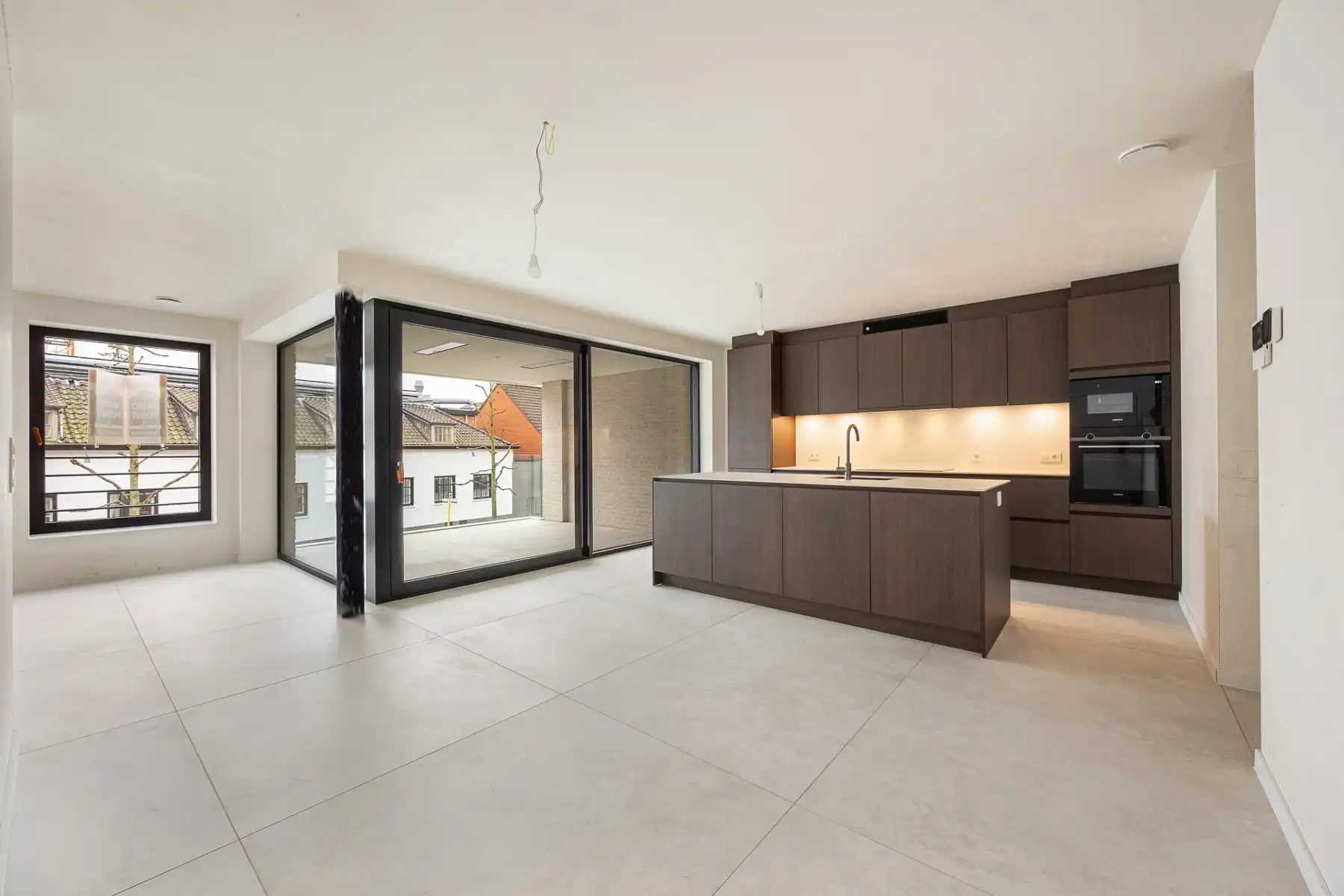 De Tram A1.4 - Appartement op de 1ste verdieping van 125m² met 3 slaapkamers en terras. foto 2