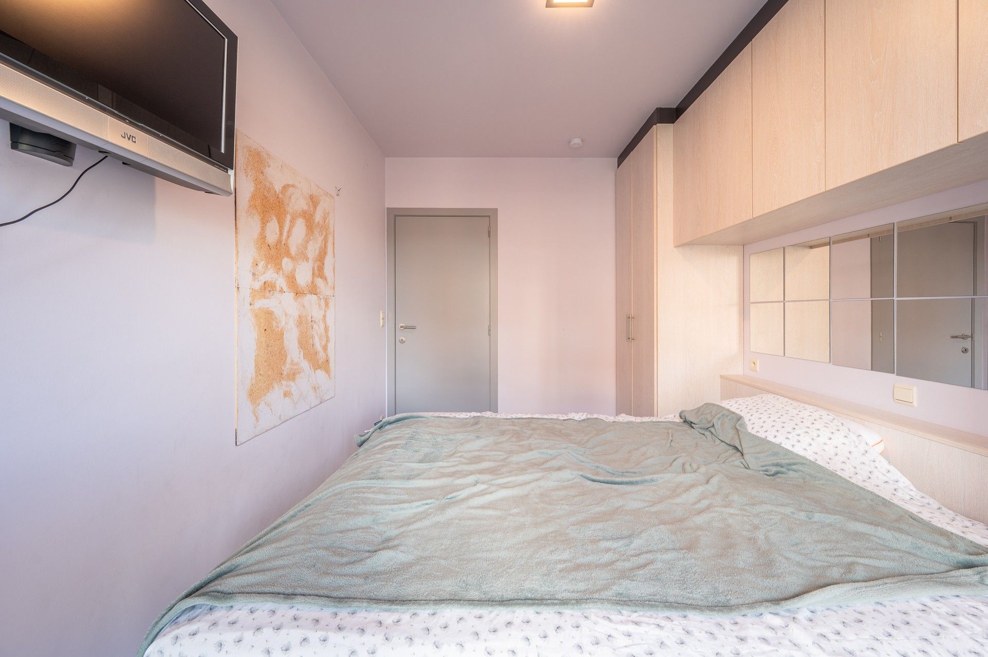 Gemeubeld: gezellig appartement vlakbij de Lippenslaan! foto 16
