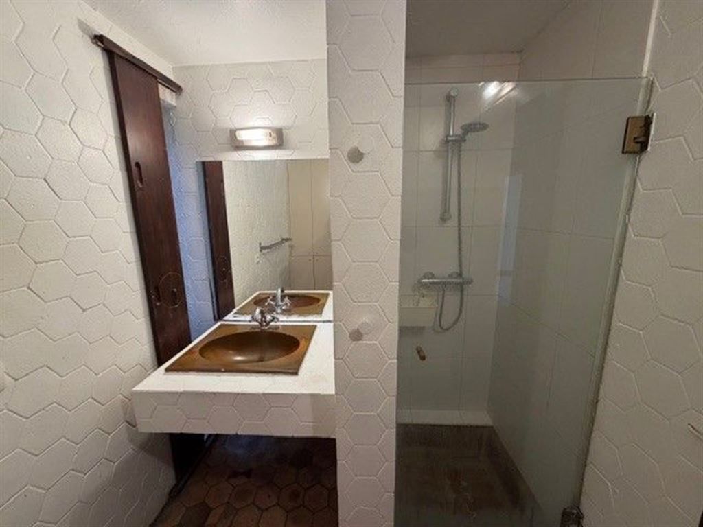 Huis met 4 slaapkamers met zicht op een mooie, rustige tuin  foto 15