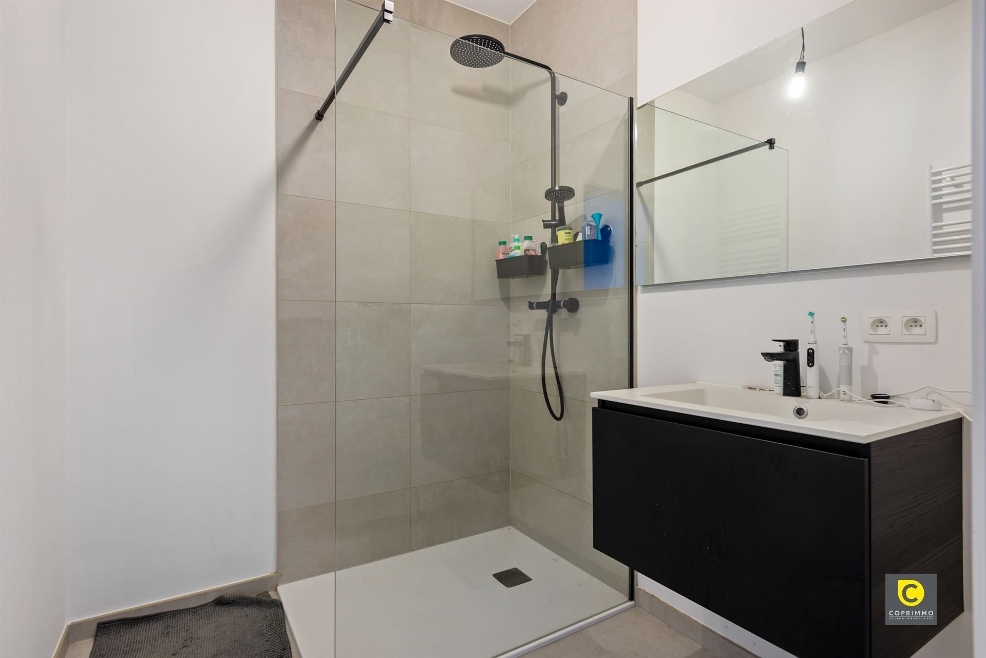 Luxueus 1 slpk app nieuwbouw met tuin +P foto 9