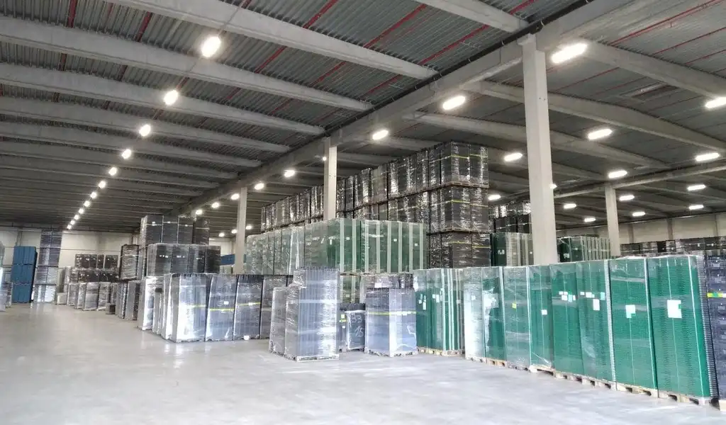 Logistiek magazijn met kantoor in Antwerp Express Port in Grobbendonk foto 4