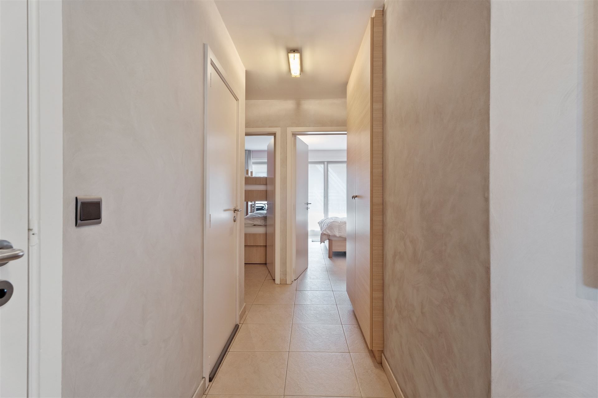 INDRUKWEKKEND UITZICHT / ZEEDIJK  foto 9