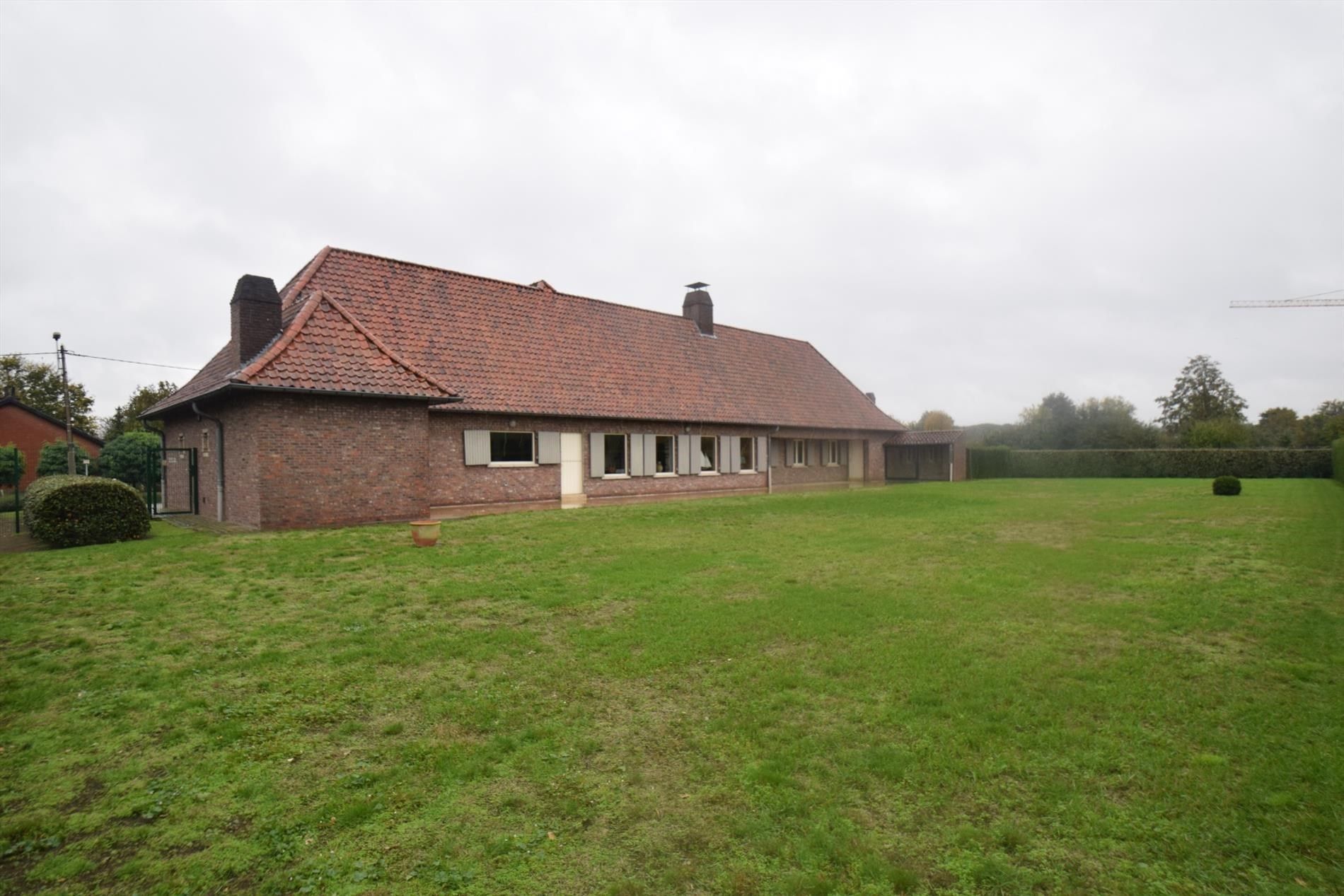 Ruime, stijlvolle villa op 21 are, vlot bereikbaar E17 (Kortrijk - Gent)  foto 2