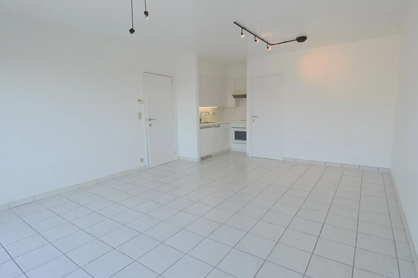 Gezellig dakappartement met terras in Gullegem foto 4