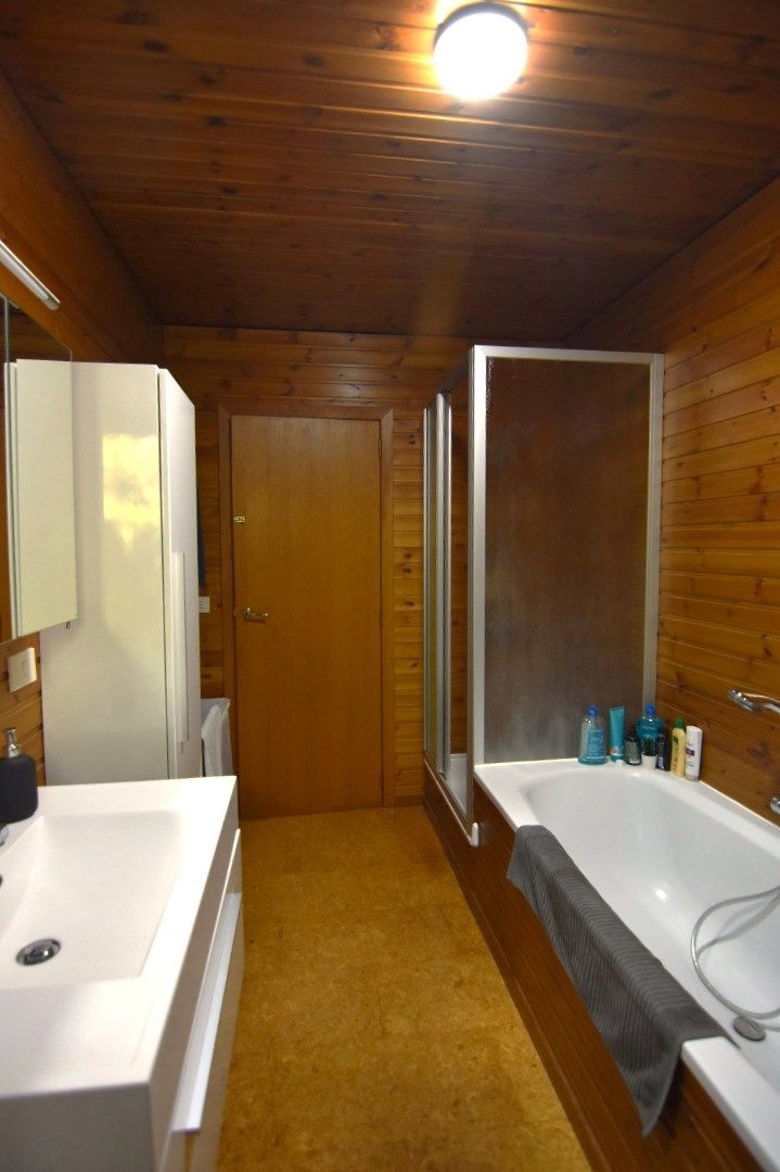 Alleenstaande woning met indrukwekkende tuin foto 23