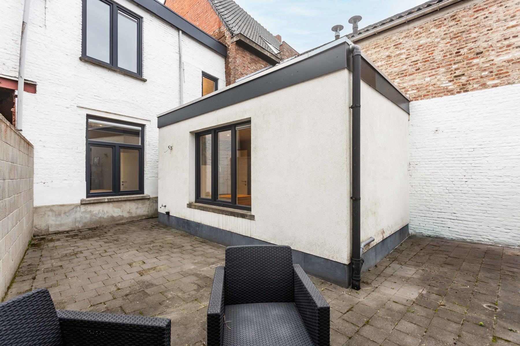 Charmante, instapklare woning op toplocatie in Zele foto 17