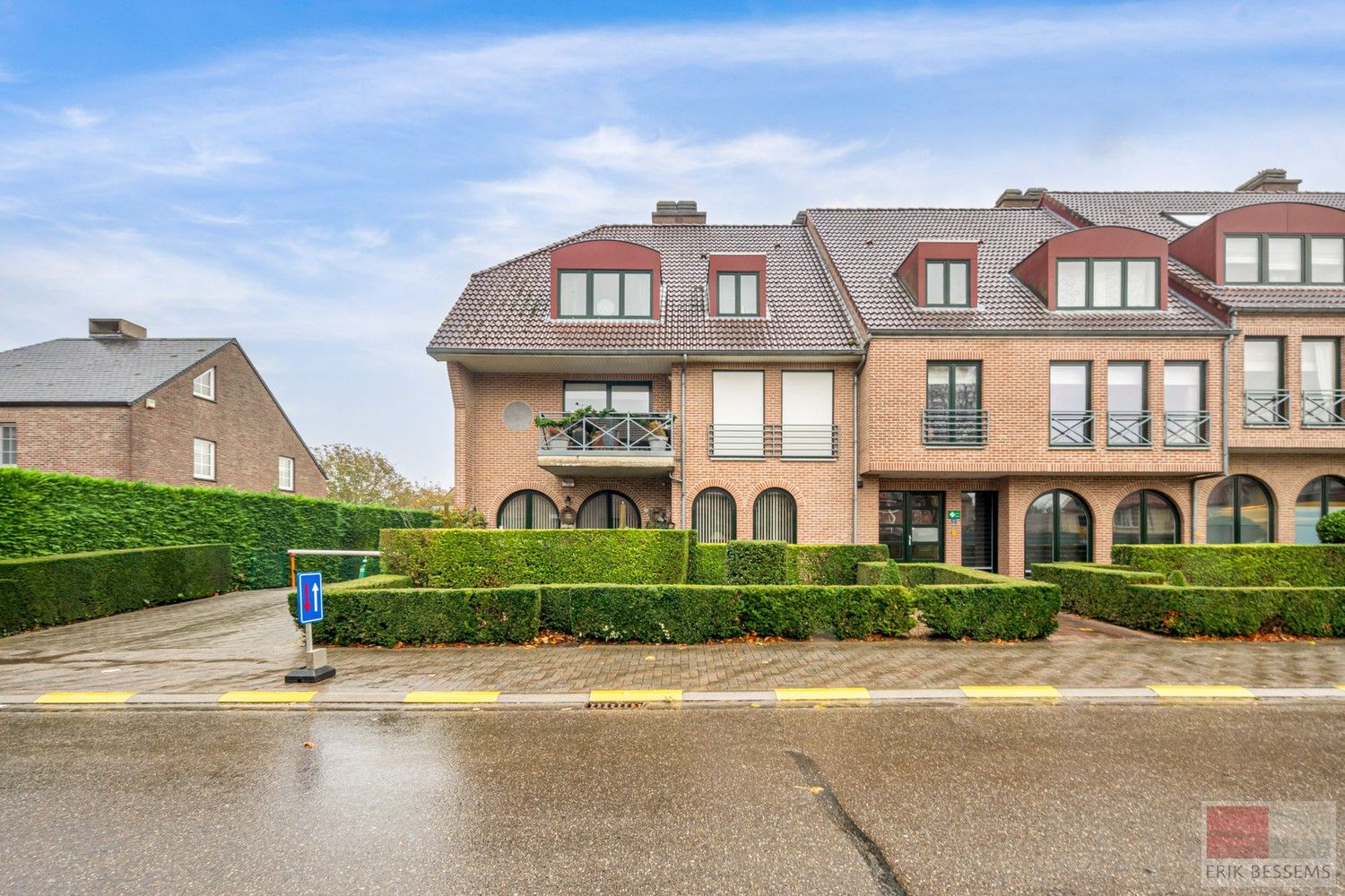 Appartement met 2 (optioneel 3) slpks en 2 terrassen met open zicht foto {{pictureIndex}}