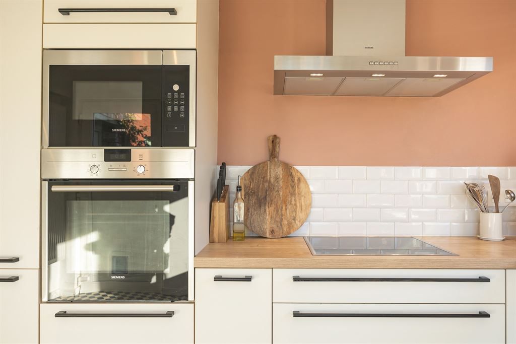 Stijlvol gerenoveerde woning met 3 slaapkamers foto 13