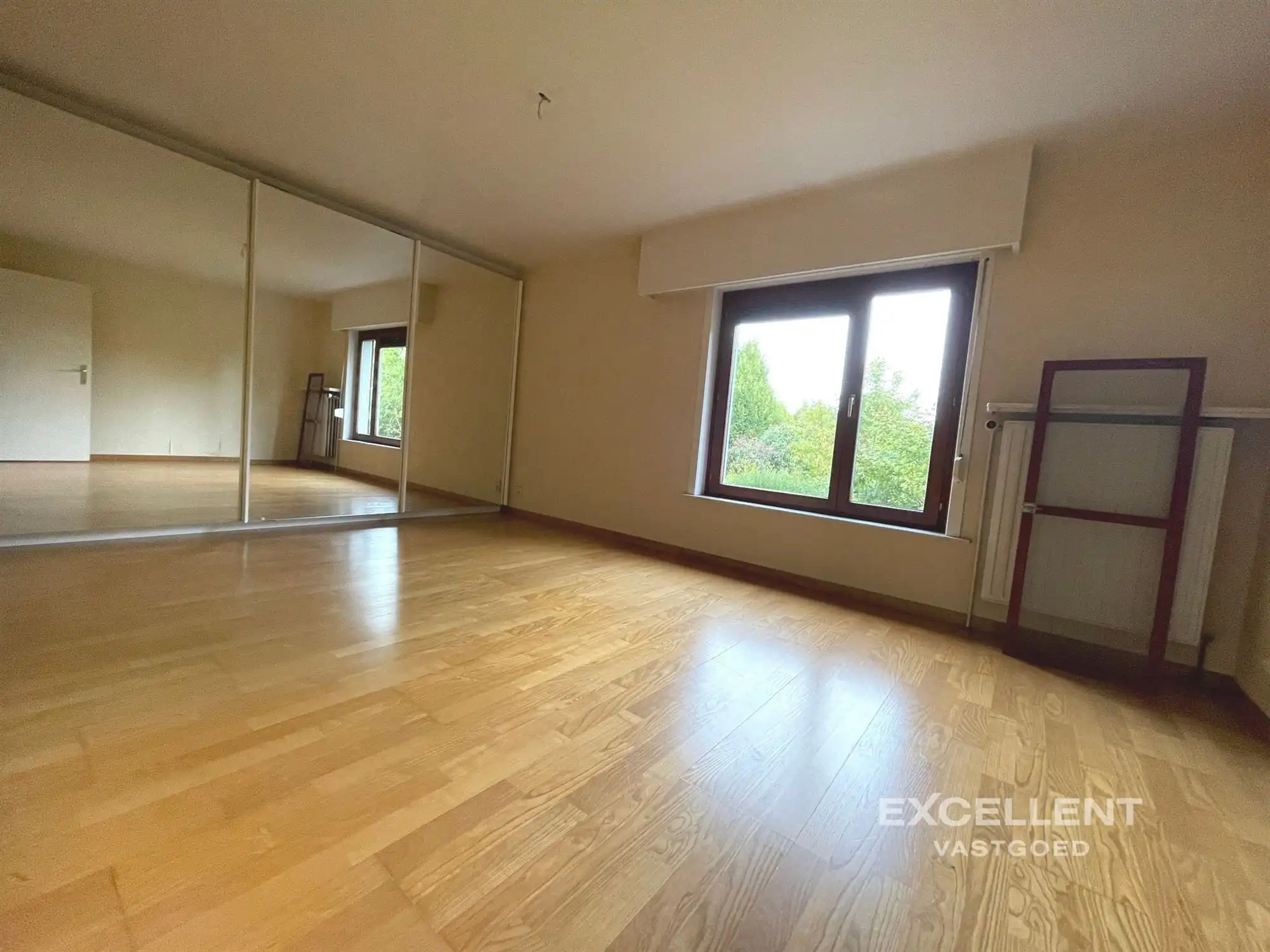 Rustig gelegen halfopen woning te huur Deinze! foto 7