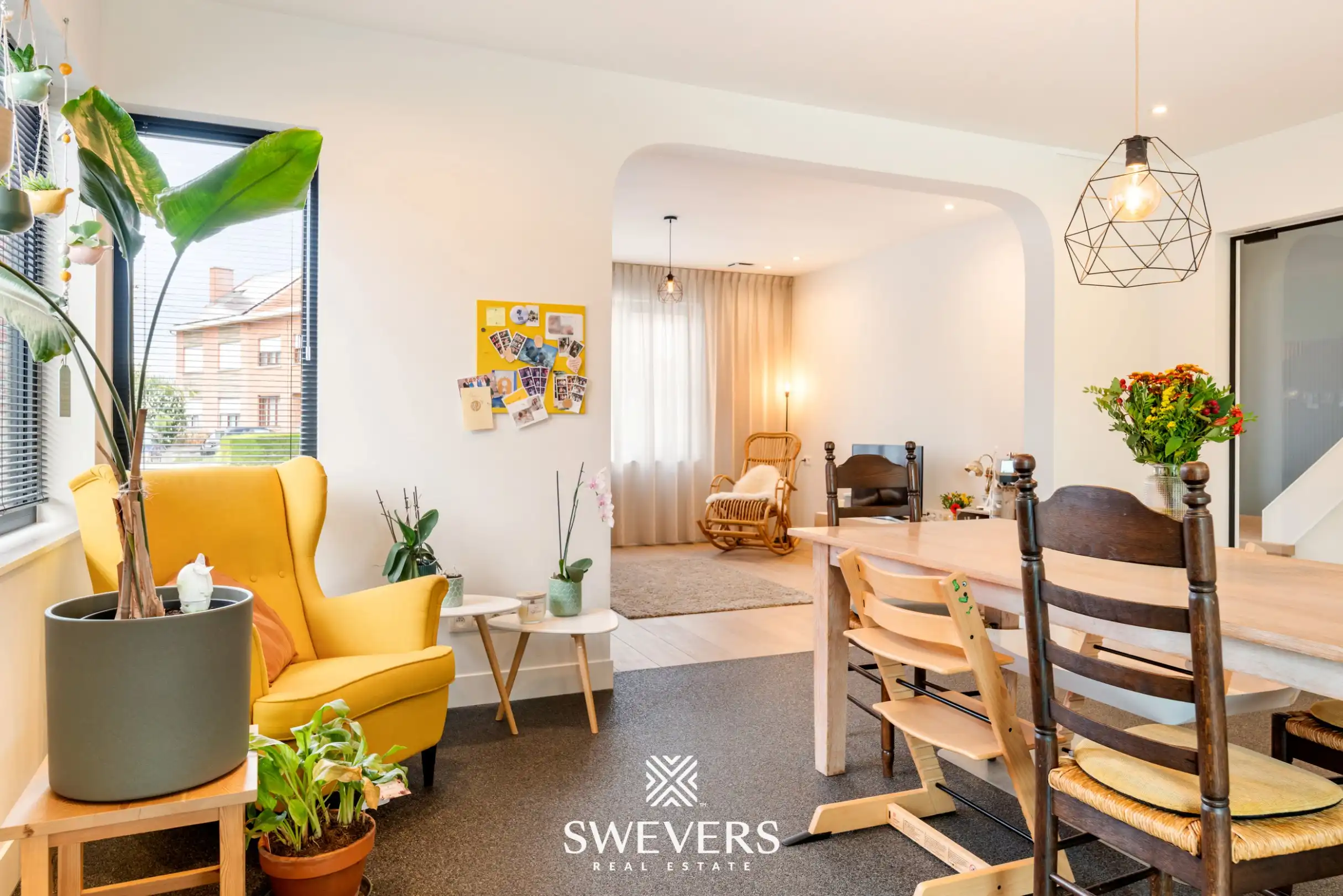 Ruime gerenoveerde woning op topligging foto 5