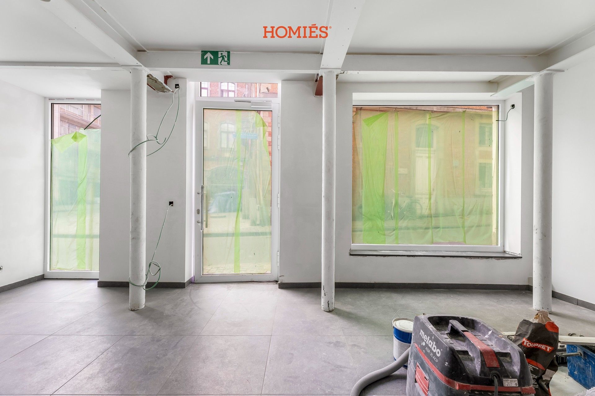 Handelspand op toplocatie met veel visibiliteit foto 4